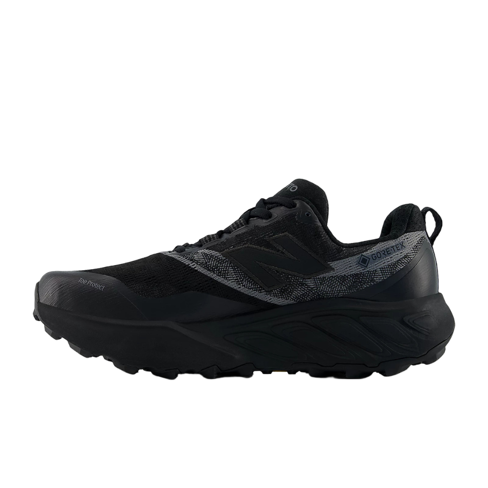 New Balance Men's Hierro V9 GORE-TEX® Trail Shoes in Black/Faded Black/Castlerock AW25