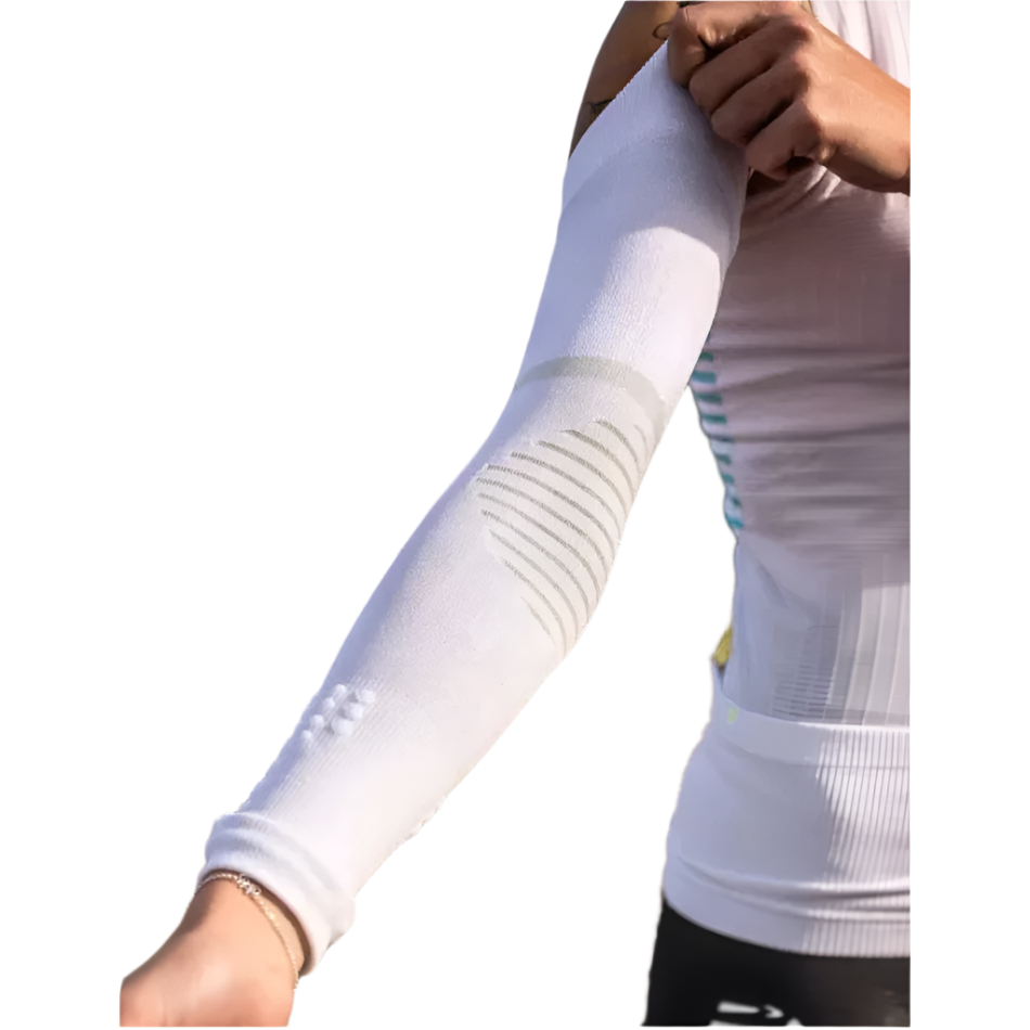 Compressport Unisex ArmForce Ultralight Arm Sleeves in White