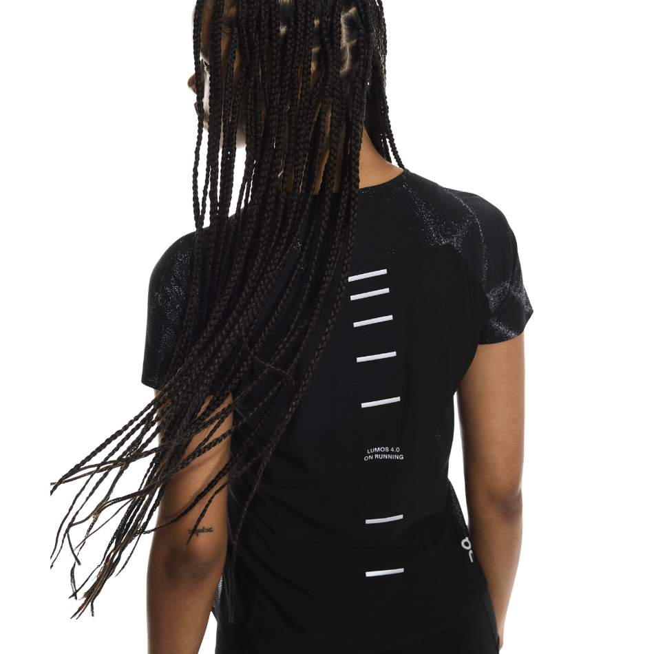 On Women's Performance-T Lumos in Black AW25