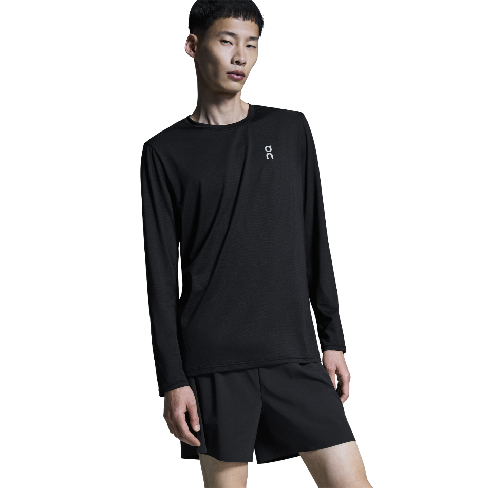 On Men's 5" Performance Shorts in Black SS26