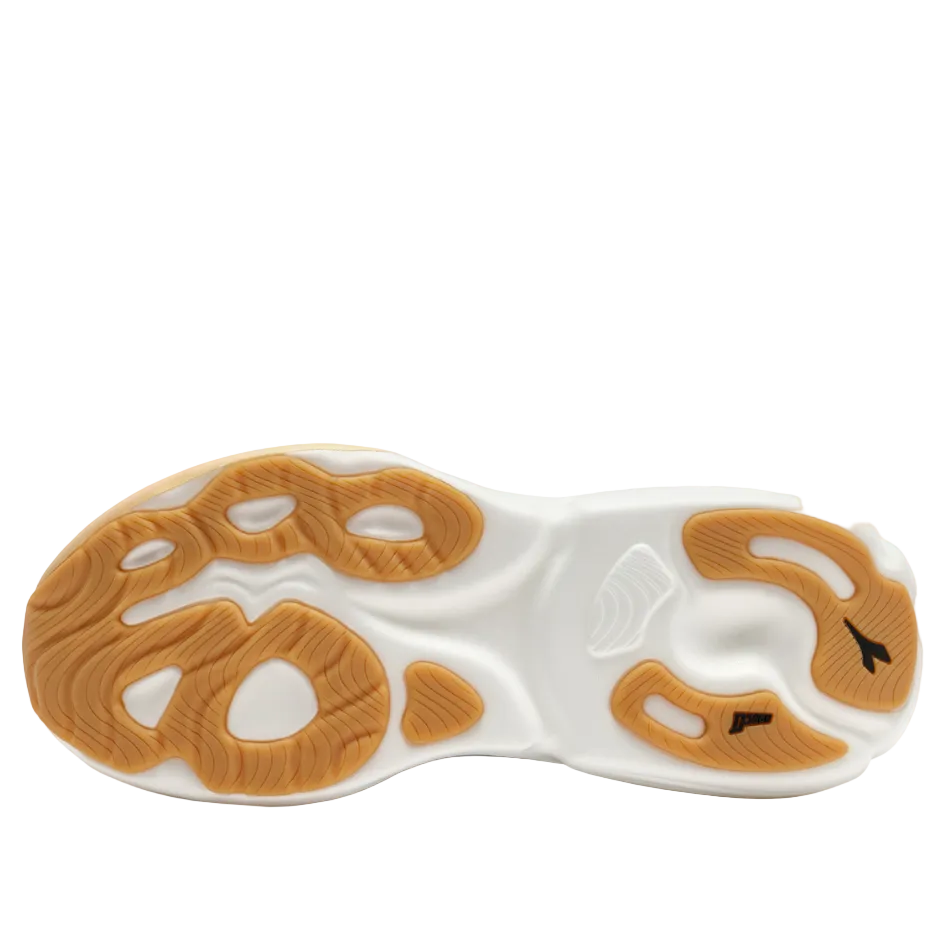 Diadora Unisex Atomo Star Running Shoes in Buttercream/Black SS26