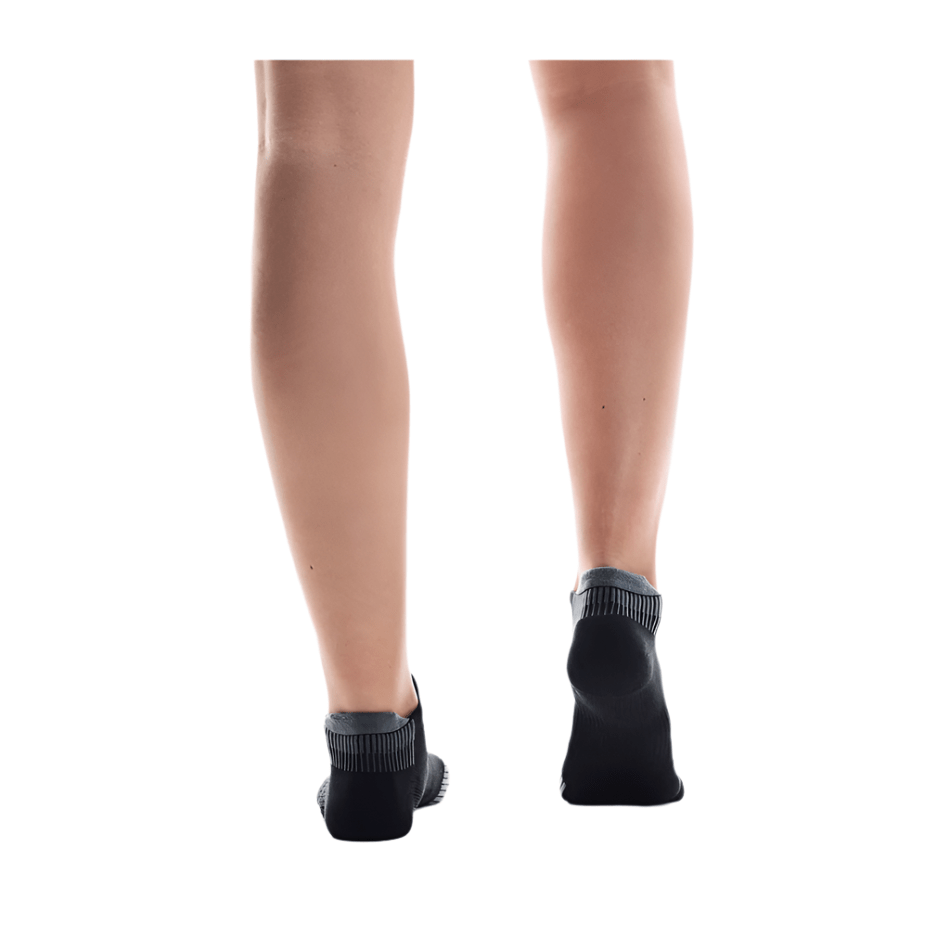 On Clothing On Unisex Performance Run Sock Low Rise SS25 - Up and Running